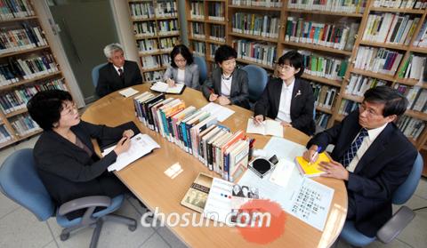 상아탑서점 이미지