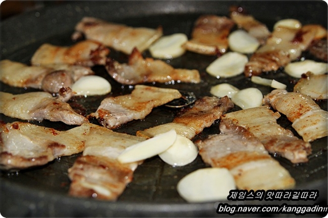 치즈삼겹살 이미지