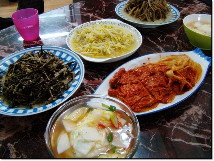진식탁 이미지
