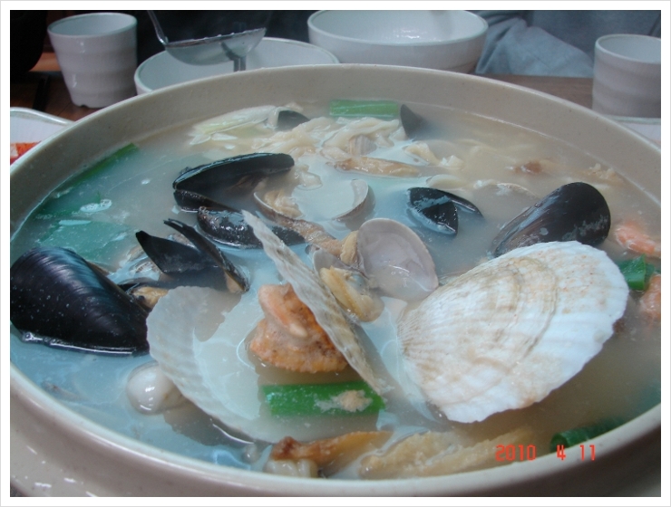 해물칼국수 이미지