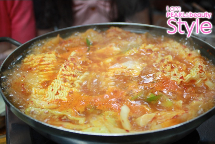 뚜껑집부대찌개 이미지