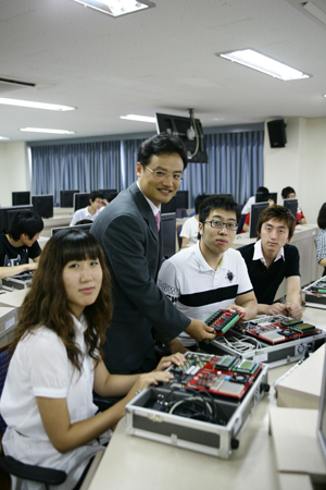 고도정보통신 이미지
