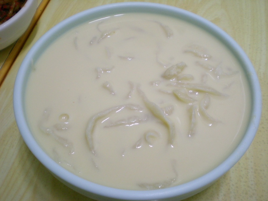 대왕칼국수 이미지