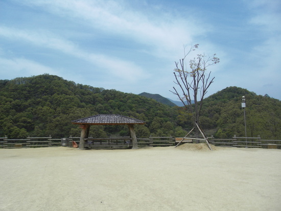 용건축 이미지