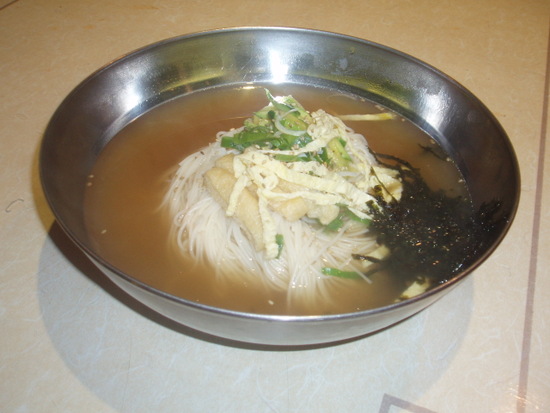 돈이랑국수랑 이미지