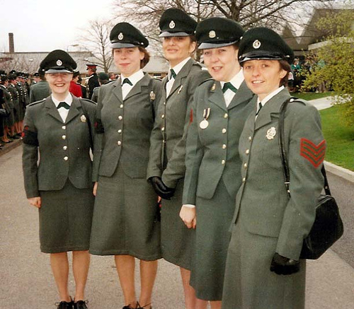 각국의 여군(女軍)운영 실태 - ② 영국·캐나다 : 네이버 블로그