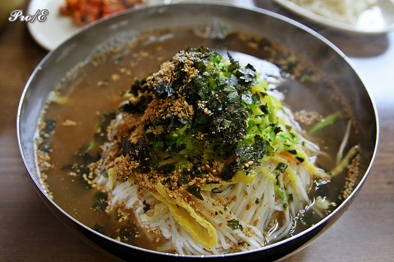 인동잔치국수 이미지