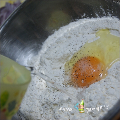 연두 수제비 이미지