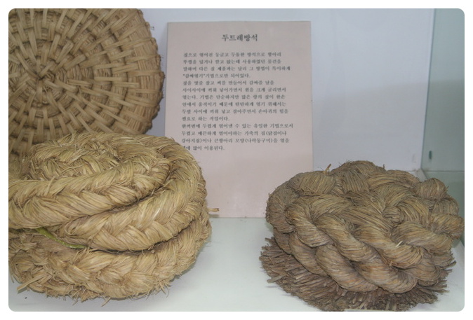 볏짚으로 루이비통 못지않는 명품을 만드는 풀짚공예박물관 방문기. : 네이버 블로그