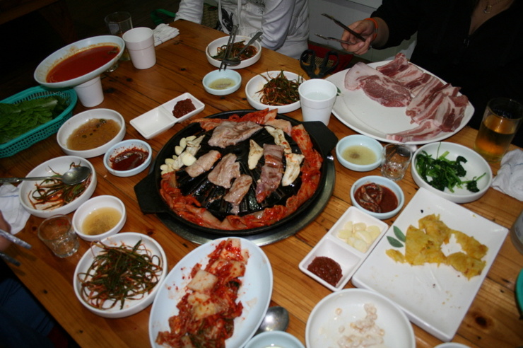 흑돼지구이 이미지