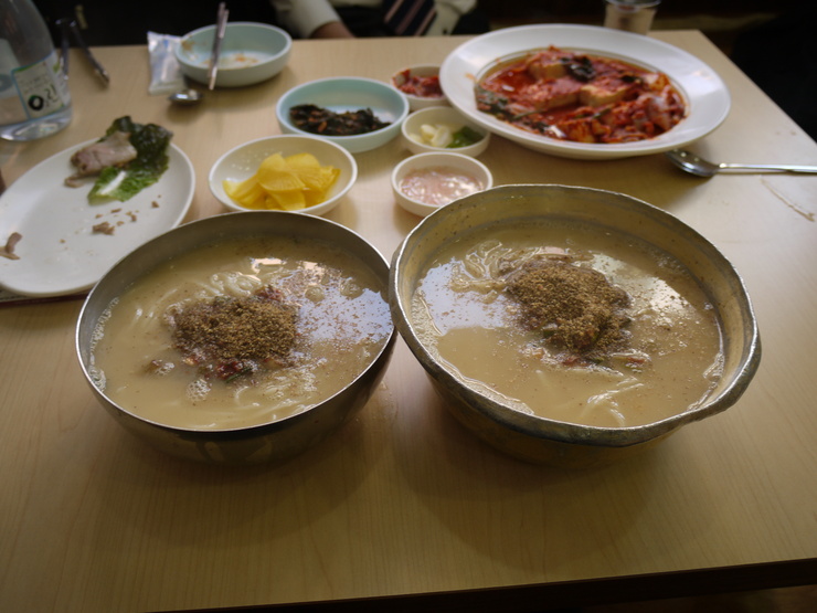 신도칼국수 이미지
