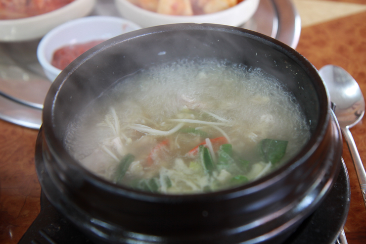 큰안집닭한마리 이미지