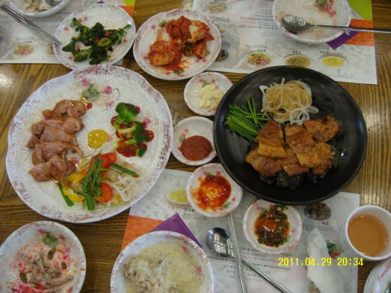 늘푸른 초원 식당 이미지