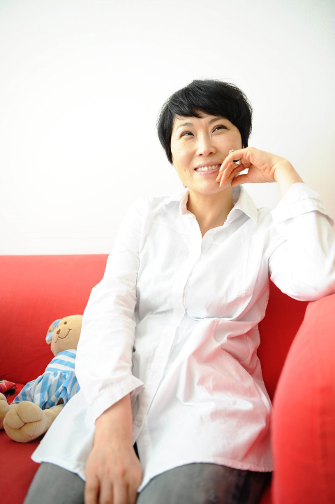 톱질하는고양이 이미지