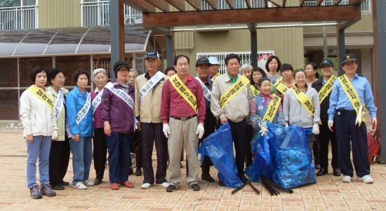 (주)청소하는마을 이미지