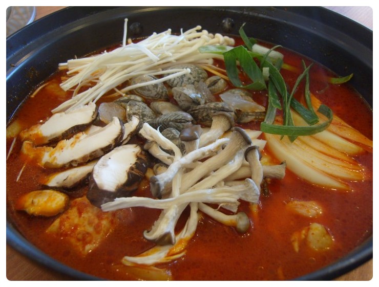 홍두깨해물칼국수 이미지