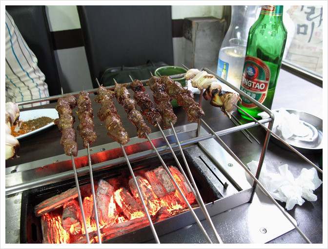 동북숯불꼬치구이 이미지
