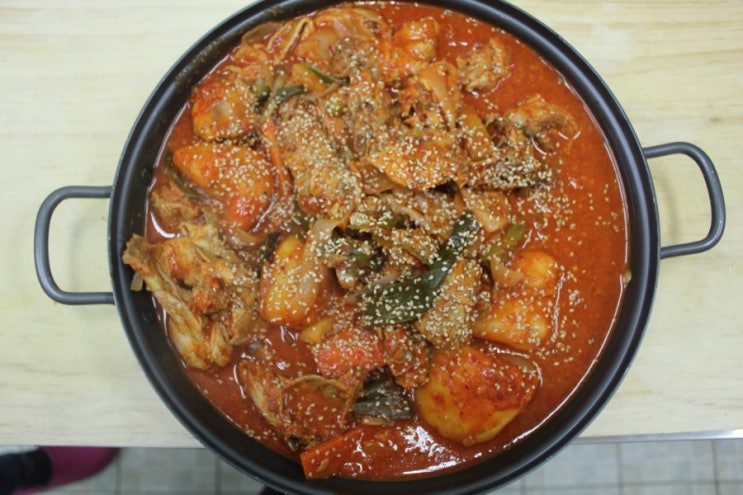 닭한마리영양탕 이미지