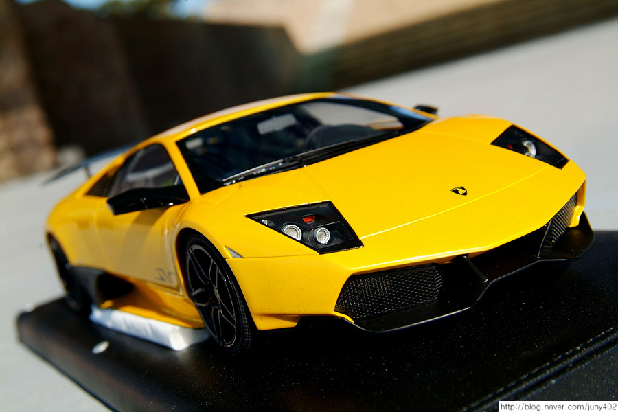 (꼬마탱's Diecast story) 오토아트 시그니쳐 파가니존다 R 야외촬영+파가니존다 R 다이캐스트 리뷰+118 다이