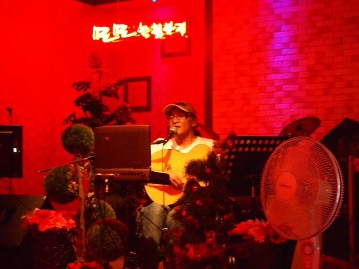 모모는철부지라이브 이미지