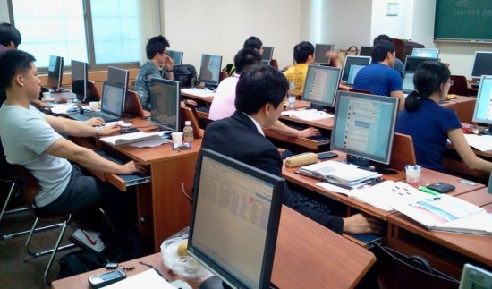 디케이휘트니스 이미지