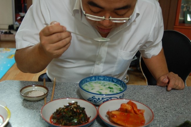 전통가마솥진국 이미지