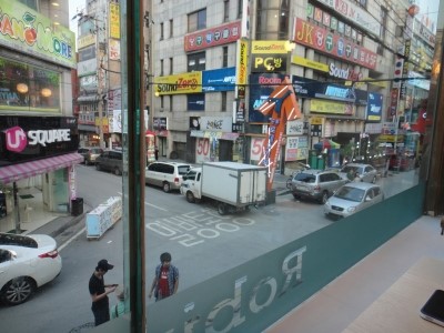 로빈 팩토리 이미지