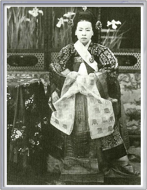 조선왕릉답사 46) 조선의 마지막 왕, 27대 순종의 유릉(裕陵) : 네이버 블로그 조선왕릉답사 46) 조선의 마지막 왕, 27대 순종의 유릉(裕陵) : 네이버 블로그