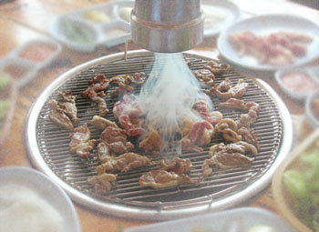 고기냄새 이미지