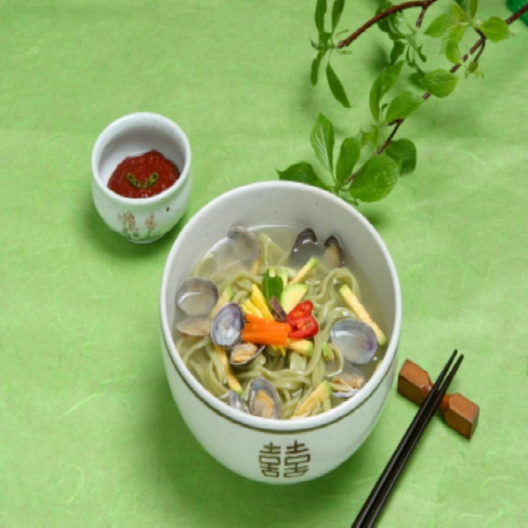 녹차칼국수 이미지