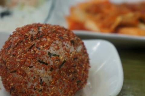 토마토김밥 이미지