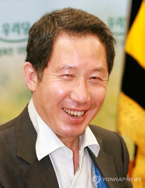 김*근 이미지
