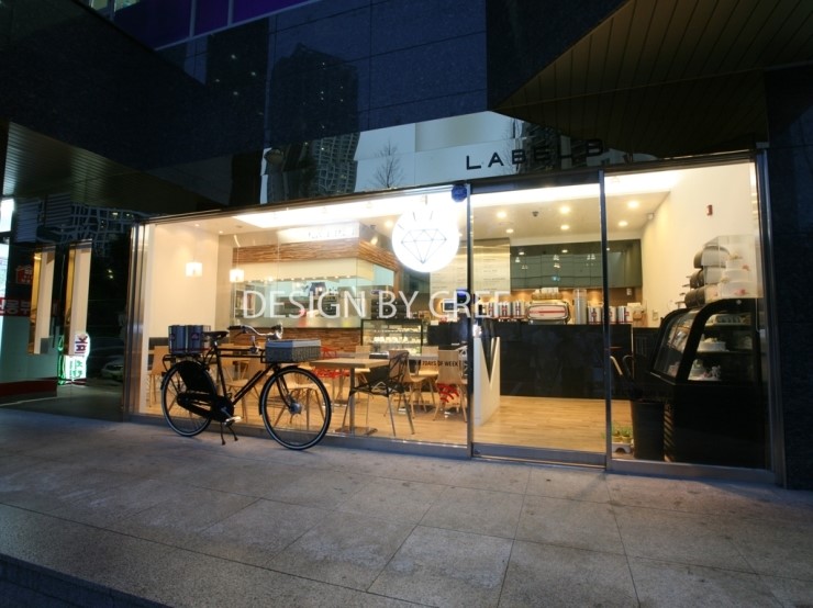 Label B(라벨비) 이미지