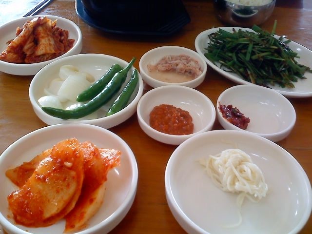 덕이네돼지국밥 이미지