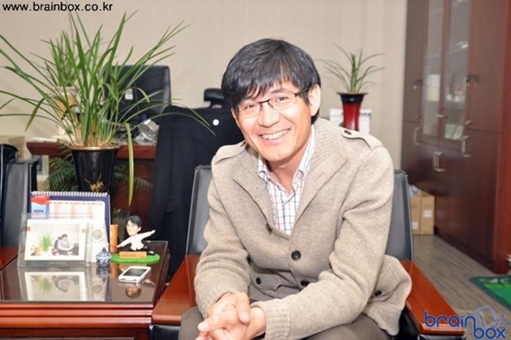 (주)이엠텍 이미지