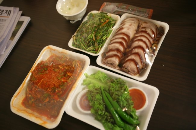 먹을만한족발 이미지