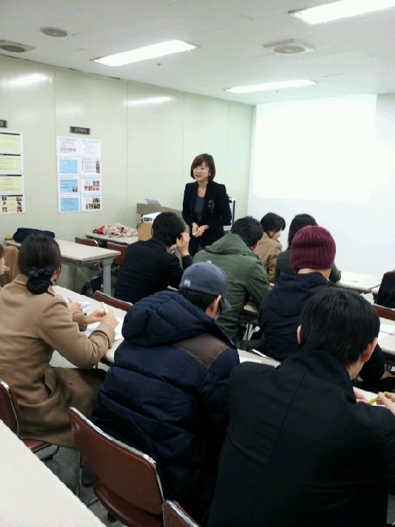 뉴코아 아울렛 괴정점 이미지