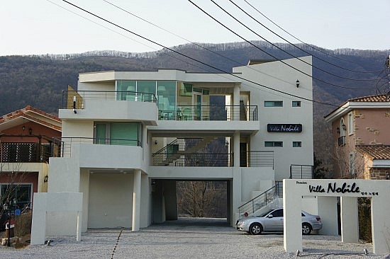 노빌레펜션 이미지