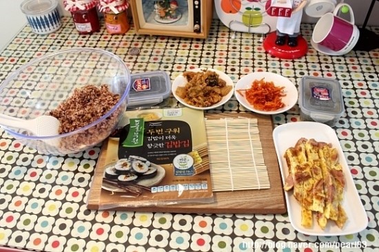 둘둘말은김밥 이미지