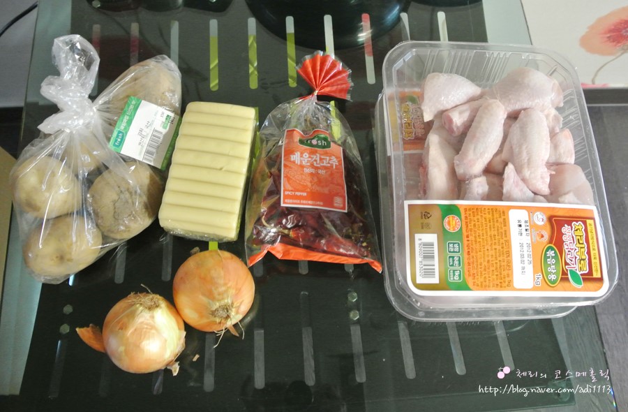 흑마늘안동찜닭 이미지
