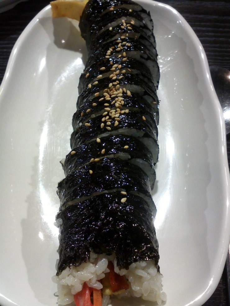 김밥과돈까스 이미지