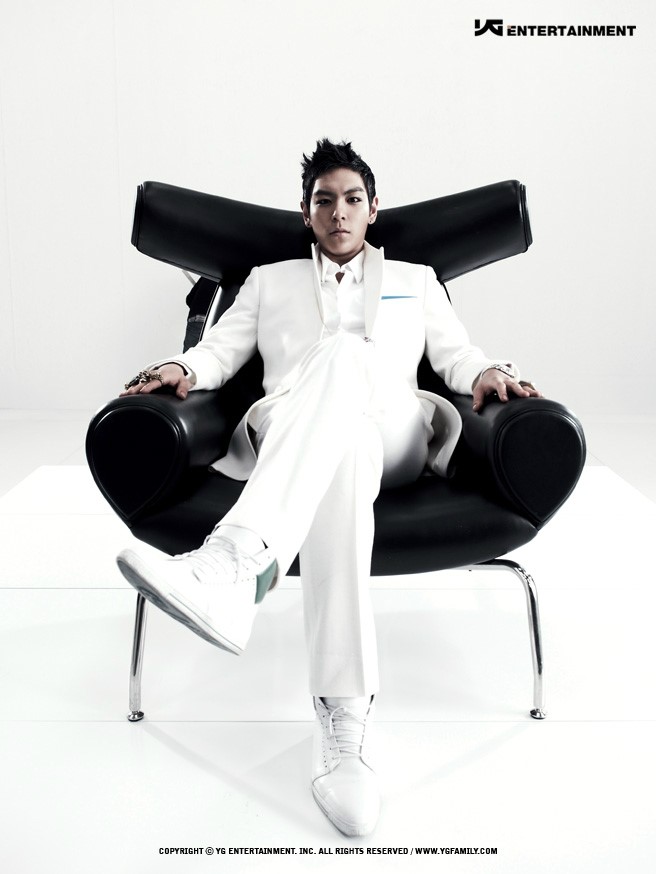 탑(TOP) 이미지