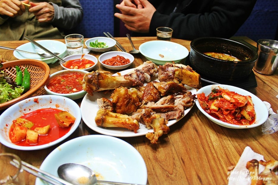 백암족발 이미지