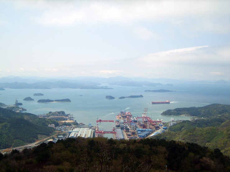 산불감시카메라 철탑 이미지