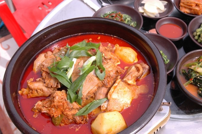 산속에토종닭 이미지
