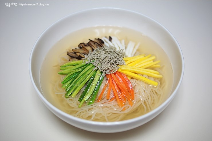 국수잔치 이미지