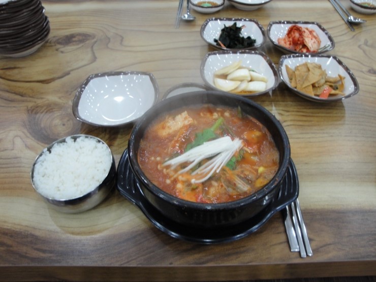 조춘식동태탕 이미지