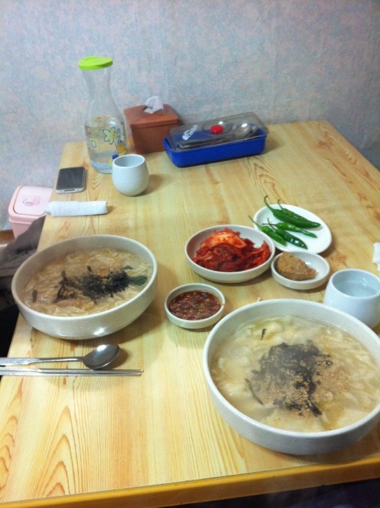 하양손칼국수 이미지