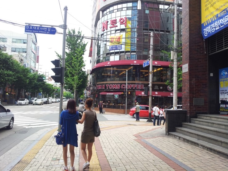 더블루하우스 이미지