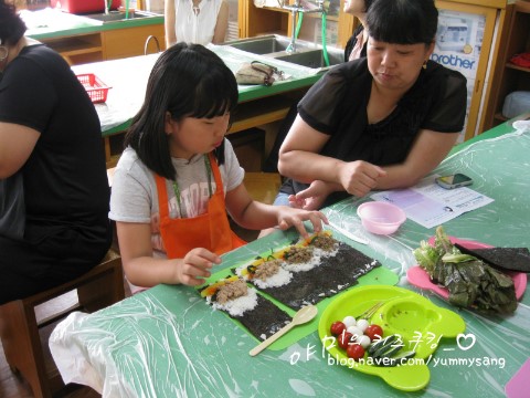펭귄꼬마김밥 이미지